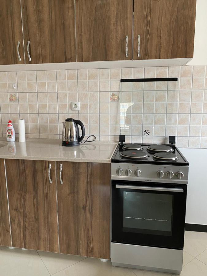 Capital Apartment Prishtina Pristina Exteriör bild
