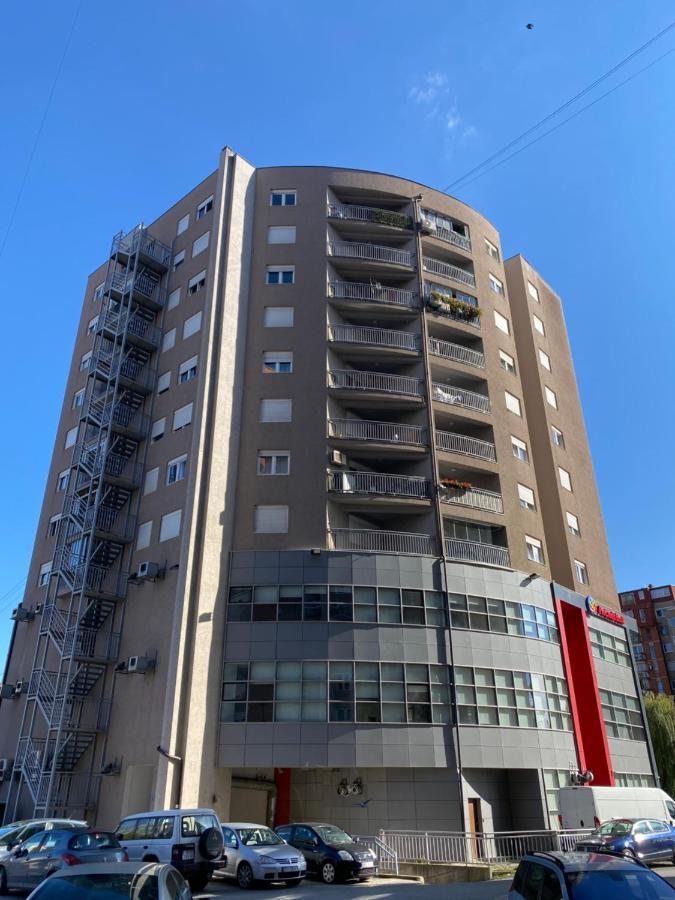 Capital Apartment Prishtina Pristina Exteriör bild